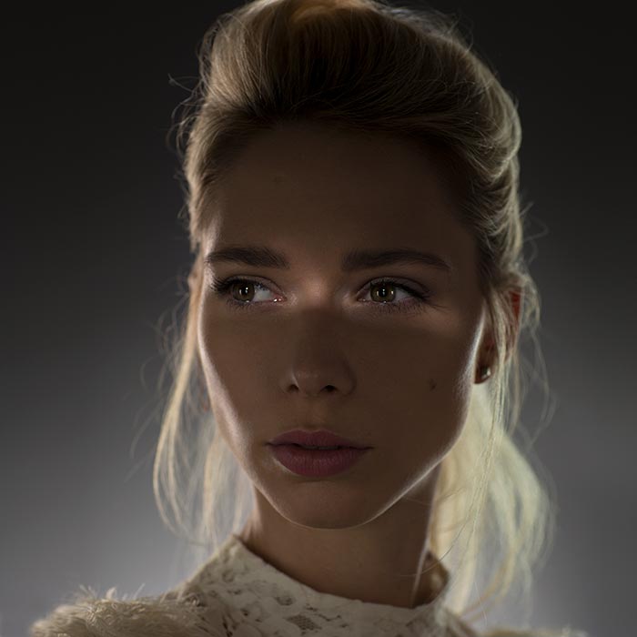 Portrait with rim lighting