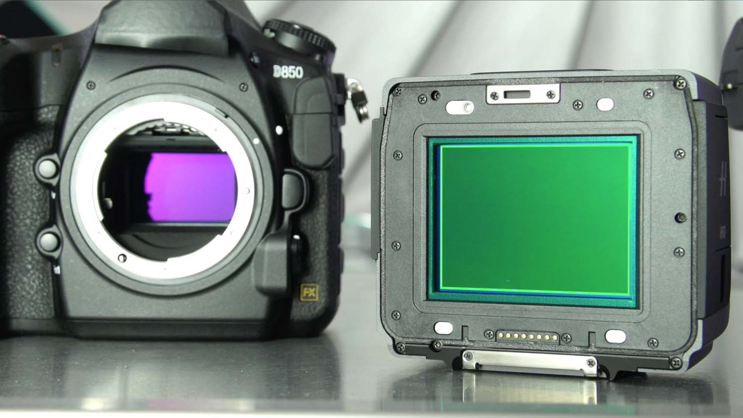 Picture of Hasselblad H6D-100c medium format and Nikon D850 full frame sensors