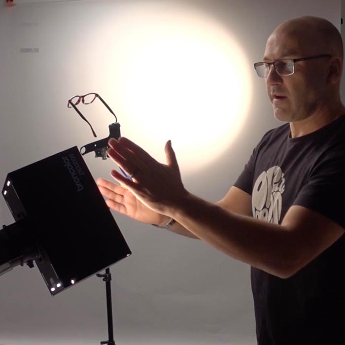 Product Photography Tutorial: How to Photograph Glasses Using Reverse Tilt-Shift