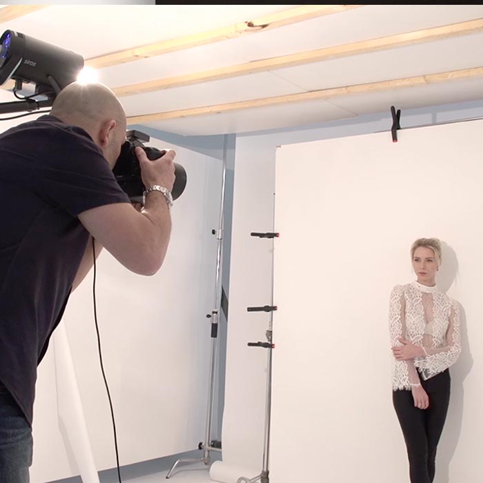 Shooting in a Small Photography Studio: 6 Tips